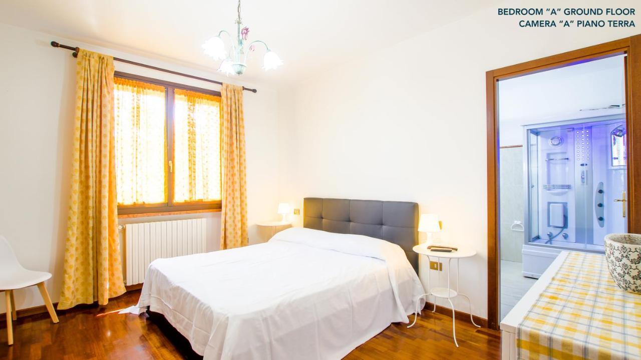 Villa Mio Desenzano del Garda Exterior foto